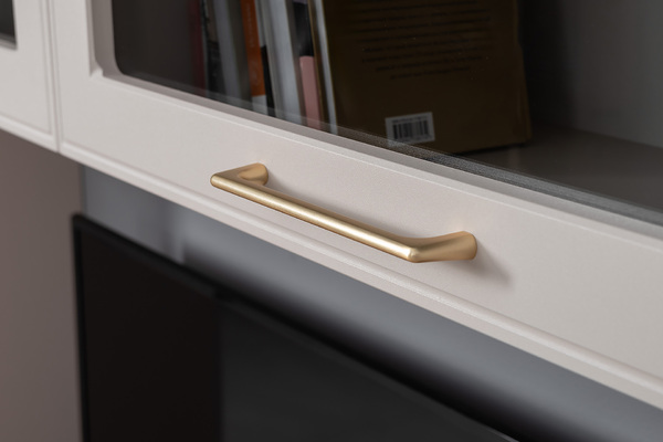 Гостиная Ричфорд композиция 1 с карнизами, кашемир 5981 BS, моно керамика D166-2 ПВХ, белый PE шагрень (собирается на любую сторону)